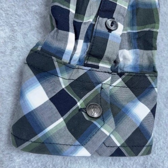 7 Diamonds  Button Down Shirt Mens M Gray Plaid Long Sleeve Work Casual - Picture 7 of 8